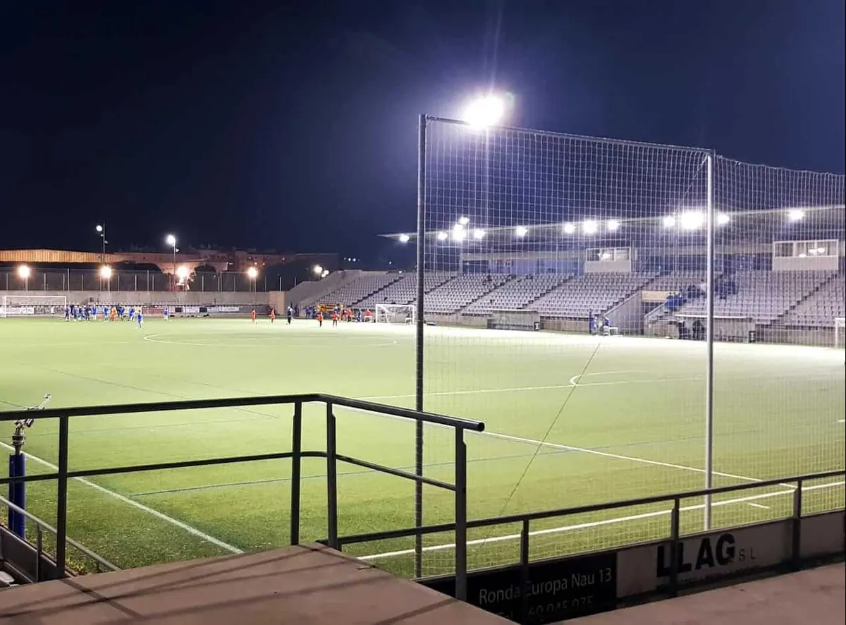 Iluminación LED de recinto deportivo